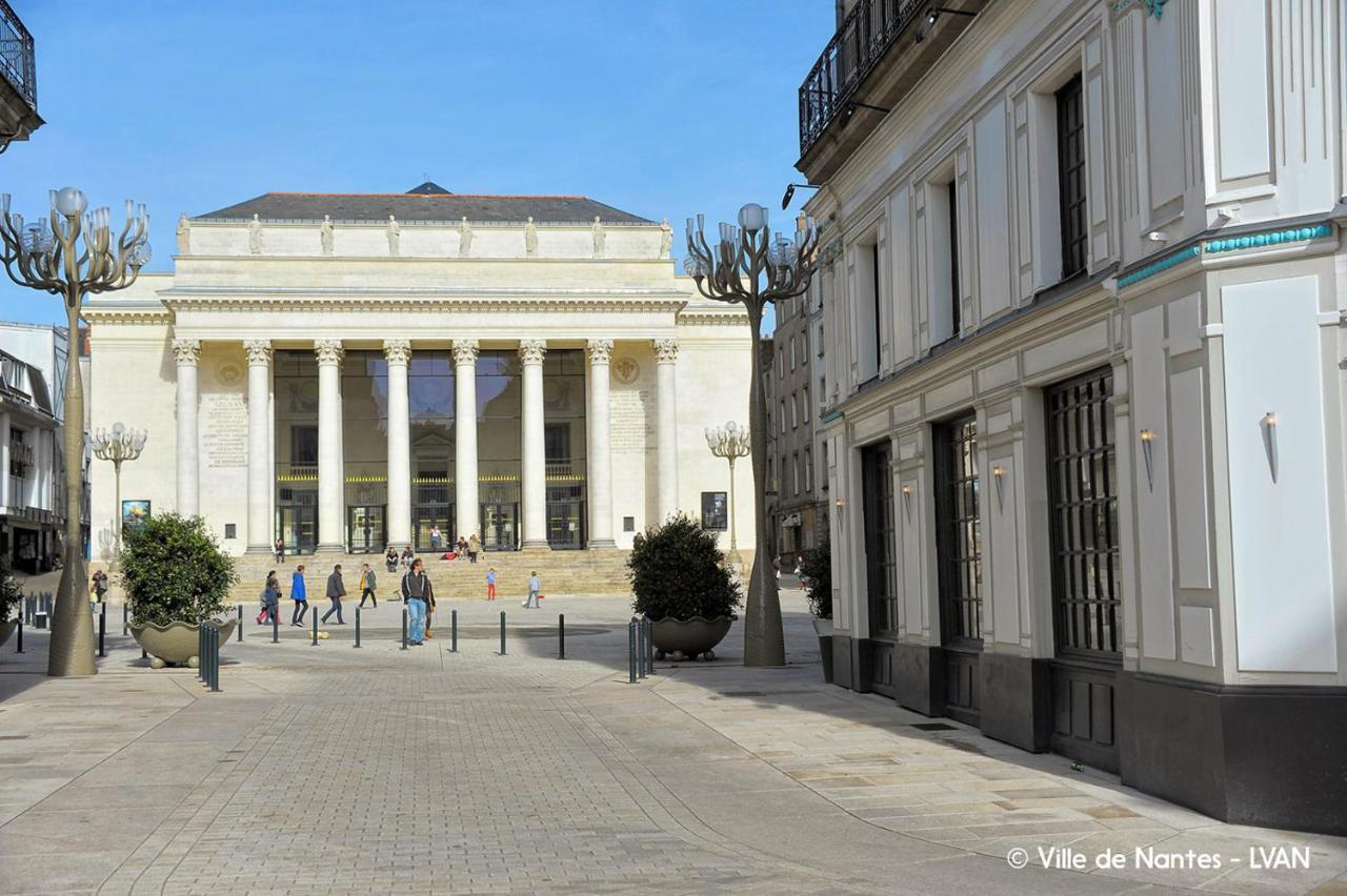 Pour Une Escapade A Nantes, Face Au Musee D'Arts Lägenhet Exteriör bild